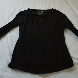 Black long sleeve tee